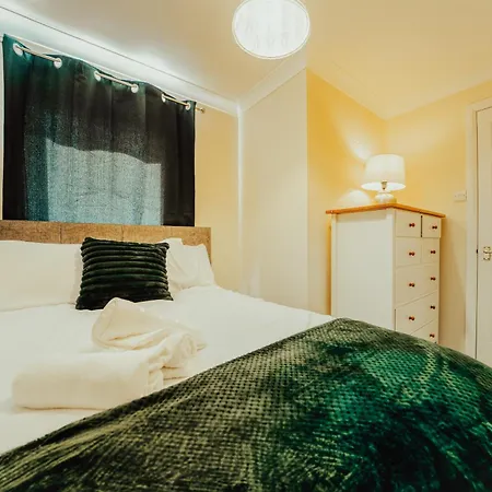 Luxury Riverview 2Bed Apt- 5 Mins From Excel London, Canary Wharf, 02 Arena - Free Parking - Playstation 4 Provided Extérieur photo