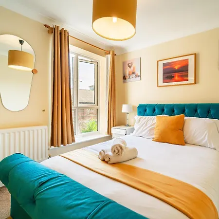 Luxury Riverview 2Bed Apt- 5 Mins From Excel London, Canary Wharf, 02 Arena - Free Parking - Playstation 4 Provided Extérieur photo